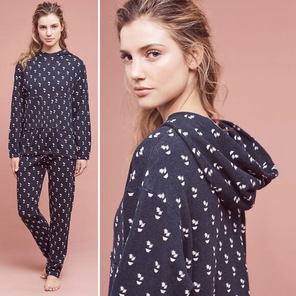 Anthropologie Pluto on the Moon Women’s Navy Cactus Hoodie Sweatshirt Pullover S - Picture 1 of 7